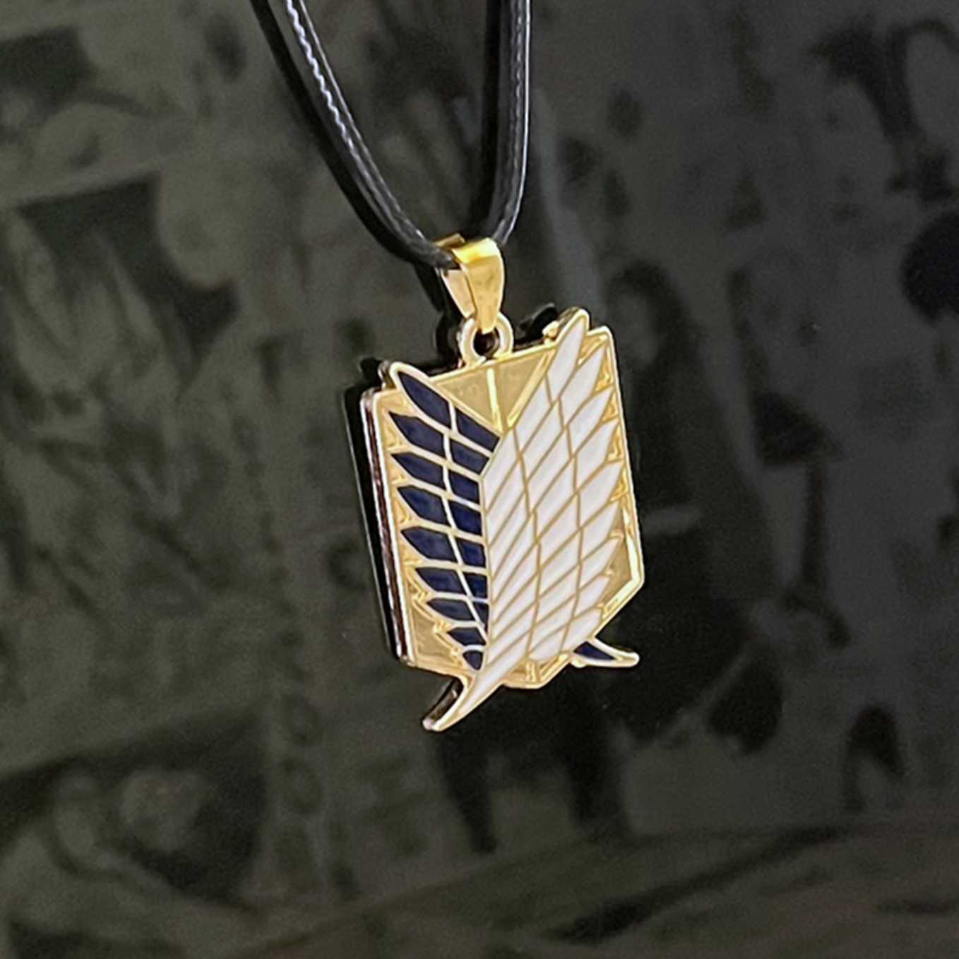 SoulAbiti Attack on Titan Survey corps Pendant (3.4-cm long 2.6-cm wide) - SoulAbiti