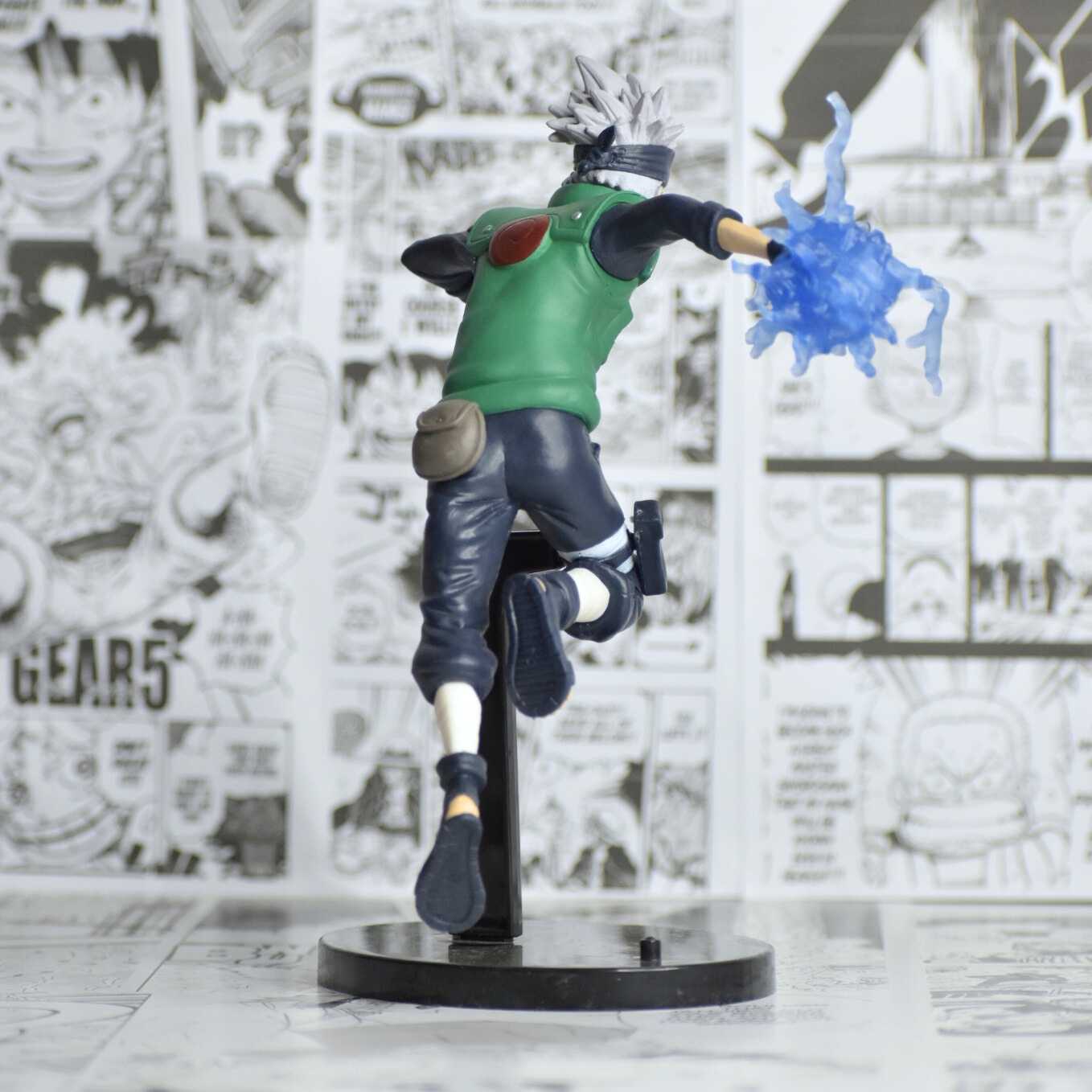 SoulAbiti Naruto Kakashi Hatake Action Figure (20 cm) with Round Base Lightning Attack Kakashi Hatake Chidori of Anime Series Naruto Shippuden Multicolor - SoulAbiti