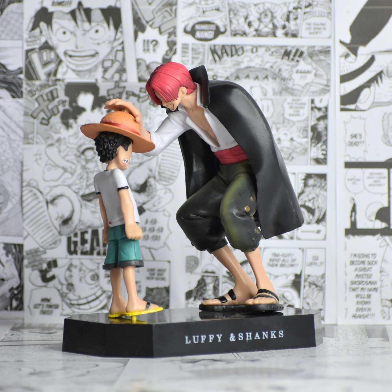 SoulAbiti One Piece Action Figure Set Monkey D Luffy and Shanks (18 cm) in Iconic Moment Shanks Passing on The Pirate King's Hat to Young Luffy of Straw hat Pirates Multicolor - SoulAbiti