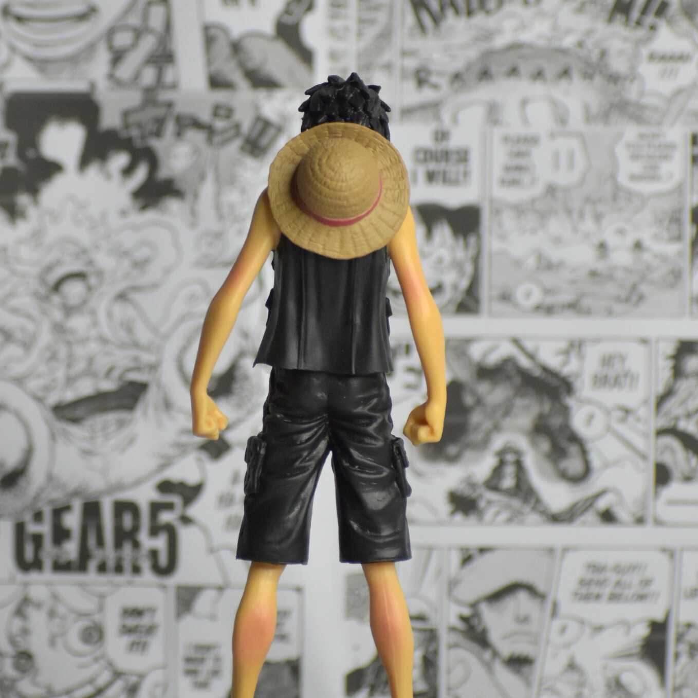 SoulAbiti One Piece Monkey D Luffy Action Figure (16 cm) with Round Base Monkey D Luffy Black Attire from One Piece Film Gold Ideal Gift gor Anime Series Fan Multicolor - SoulAbiti