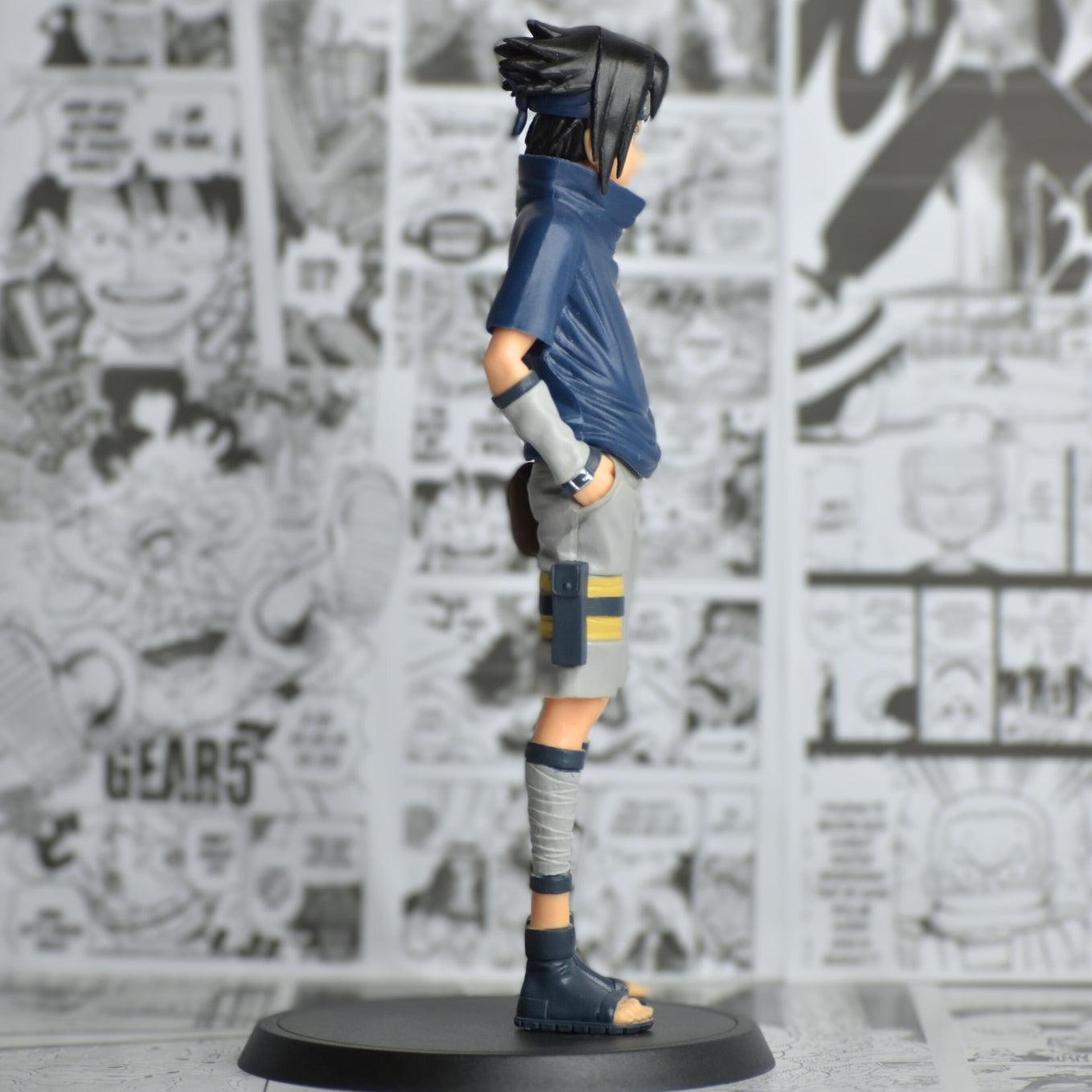 SoulAbiti Sasuke Uchiha action figurine Naruto action figures (23 cm tall) with round base - Sasuke of the uchiha clan standing action figure in his signature blue shirt - SoulAbiti