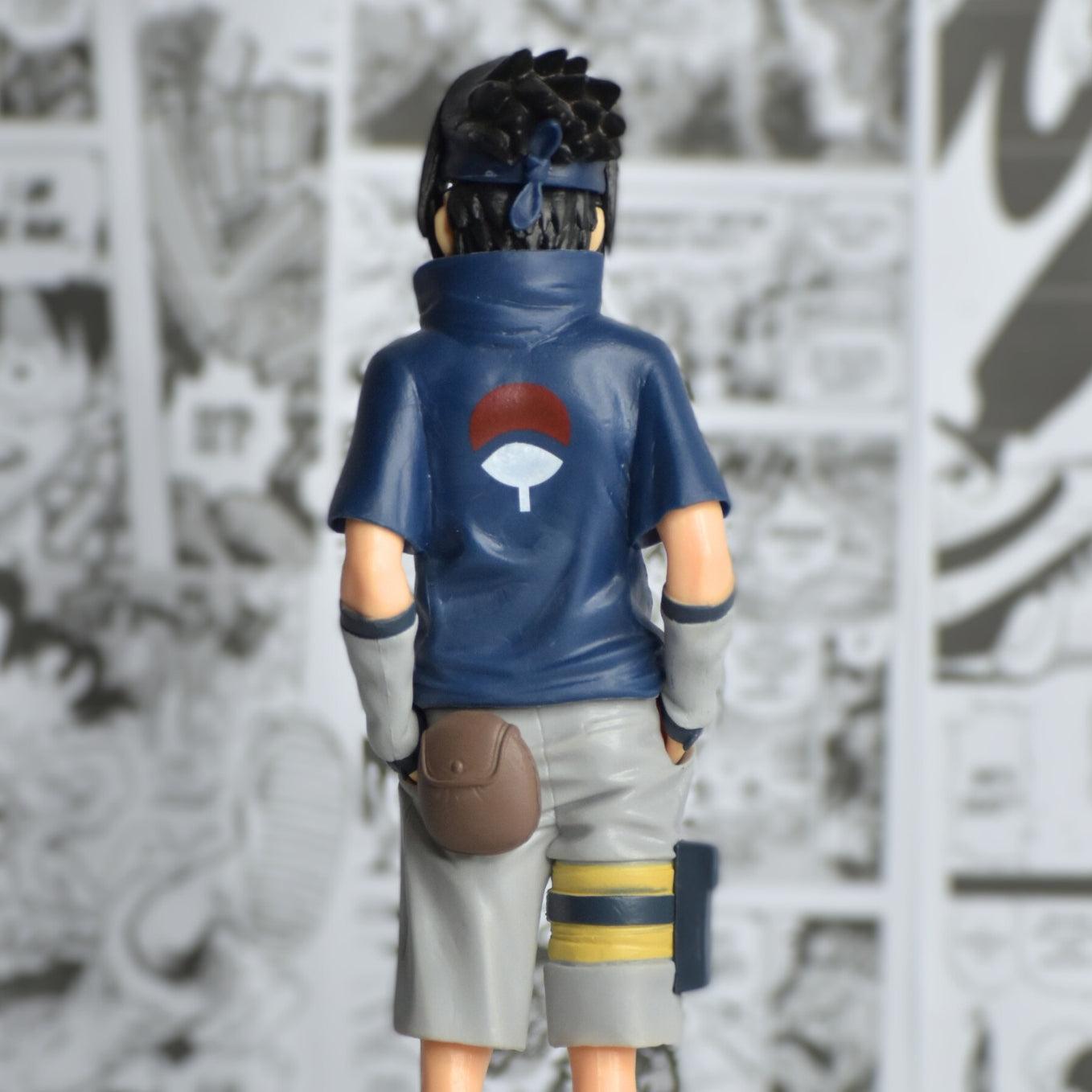SoulAbiti Sasuke Uchiha action figurine Naruto action figures (23 cm tall) with round base - Sasuke of the uchiha clan standing action figure in his signature blue shirt - SoulAbiti